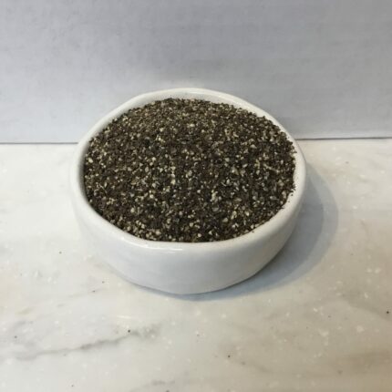 32 Mesh black pepper is made from a flowering vine, which is dried and used spice. The flavor of black pepper is pungent and spicy, with a subtle heat. 