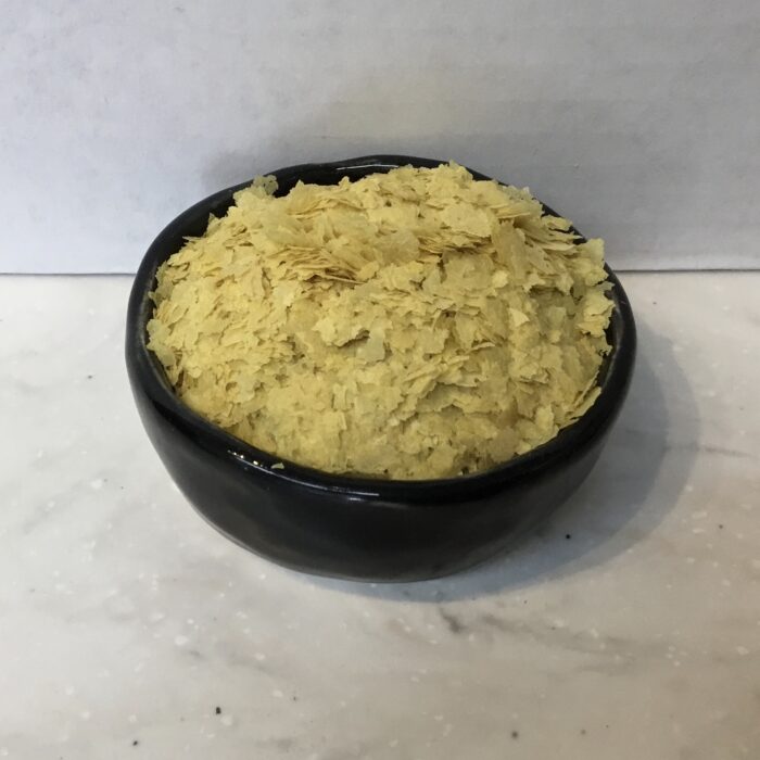 Nutritional yeast is a deactivated yeast commonly used as a seasoning and nutritional supplement in vegan and vegetarian cooking.