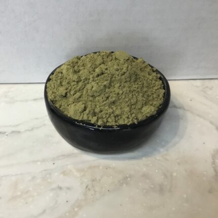 Ground thyme adds a savory, aromatic flavor to Mediterranean, Middle Eastern, and Caribbean dishes, herb blends, marinades, soups, and baked goods.
