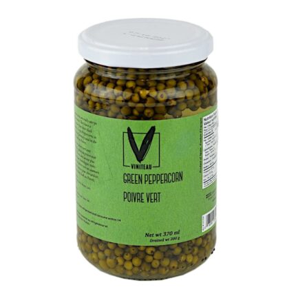 Fresh and mildly piquant, Green Peppercorns in Brine add vibrant flavour to sauces, meats, and seafood. A gourmet pantry staple.