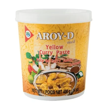 Aroy-D Yellow Curry Paste delivers authentic Thai flavour with a warm, mild spice — perfect for creating rich, aromatic curries at home.