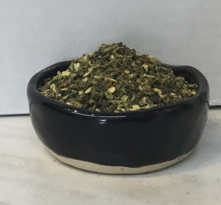 Jalapeño Pepper Granules add authentic pepper flavour and moderate heat to tacos, chili, dips, marinades, and everyday cooking.