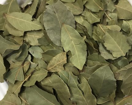 The bay leaf, native to the Mediterranean region, is an aromatic leaf commonly used in cooking for its distinct flavor and fragrance. Add 1-2 whole leaves.